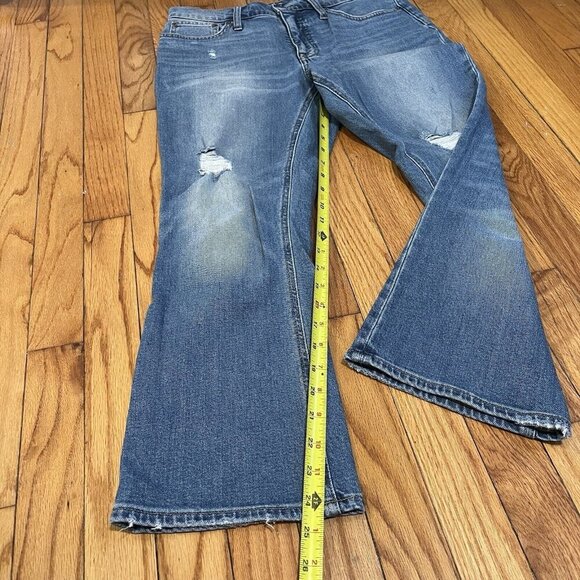 J. Crew Demi Boot Crop Distressed Jeans in Christy Wash Size 27 - Picture 6 of 8
